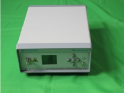 2μm高功率連續(xù)激光器